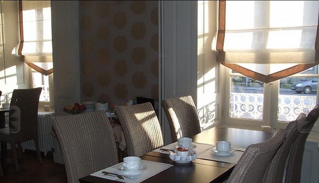 Hotel Patton Avranches Exterior foto